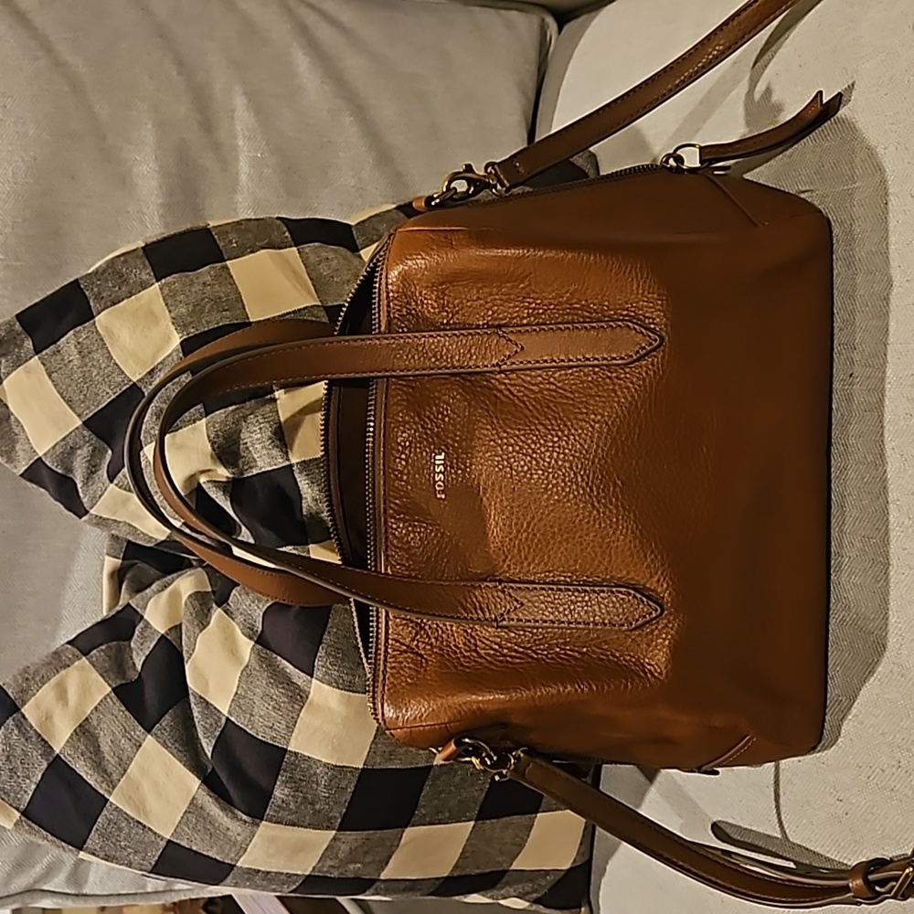 FOSSIL LEATHER BARREL BAG / SATCHEL w DUAL HANDLES & REMOVEABLE CROSSBODY STRAPS